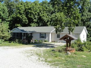1489 Rariden Hl, Mitchell, IN 47446