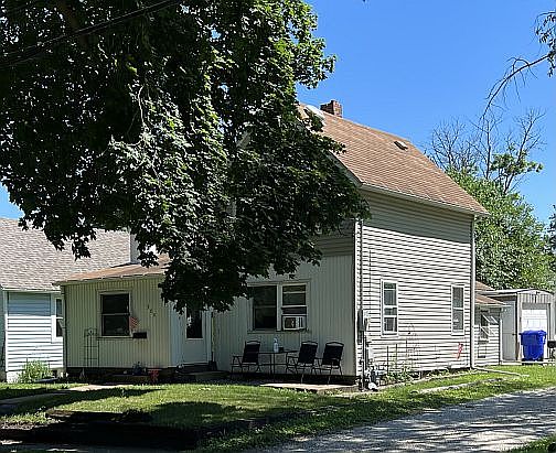 2nd image of 309 W Church St