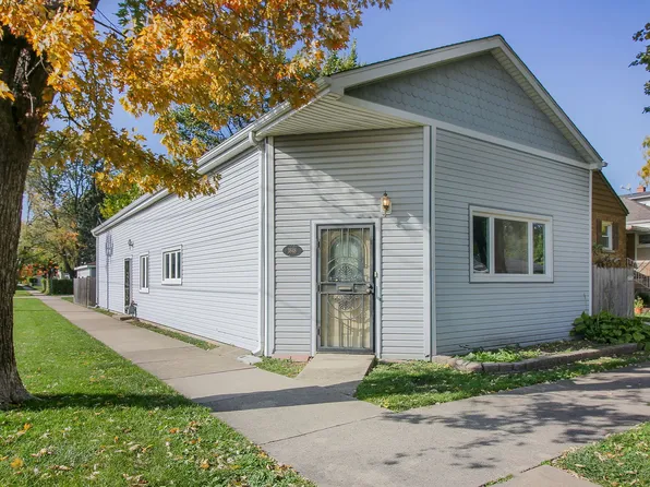 3848 Harrison Ave, Brookfield, IL 60513