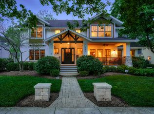 577 Prairie Ave, Glen Ellyn, IL 60137