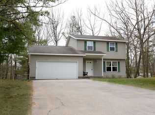 7 Briarwood Dr, Saratoga Springs, NY 12866