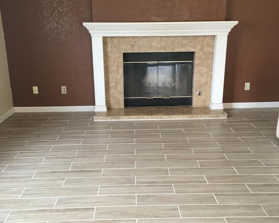 Family Room with Fireplace