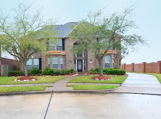 5802 Autumn Fall Ct, Sugar Land, TX 77479