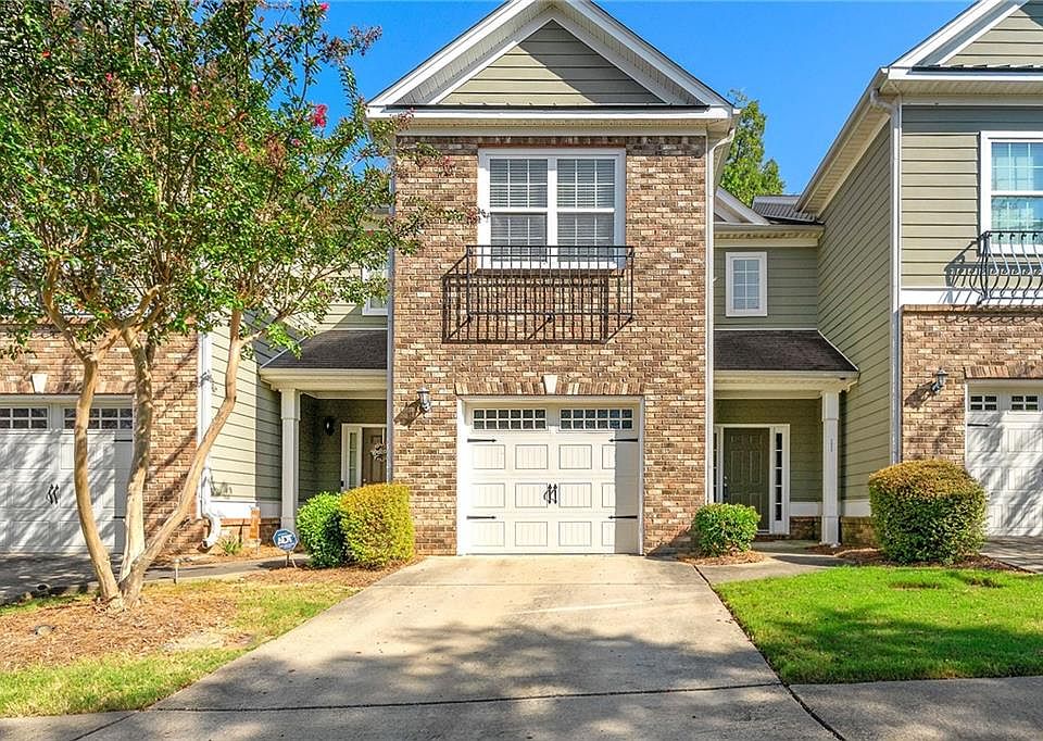 1st image of 7632 Rutgers Cir