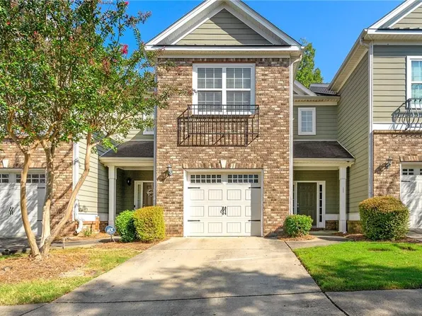 7632 Rutgers Cir, Fairburn, GA 30213