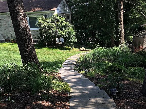 2nd image of 1109 Highland Cir