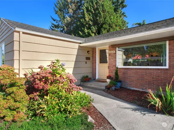 15628 1st Avenue NW, Shoreline, WA 98177