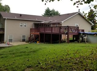 1749 S Walker Rd, Pleasant View, TN 37146