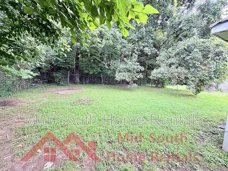 1270 Chickamauga Ave — Photo 22