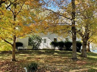 5985 Fisher Rd, Athens, OH 45701