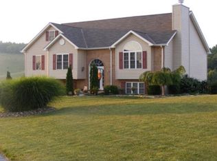130 Farrell Cir, Princeton, WV 24740