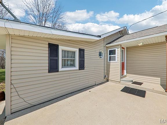 5th image of 1408 Nursery Ave