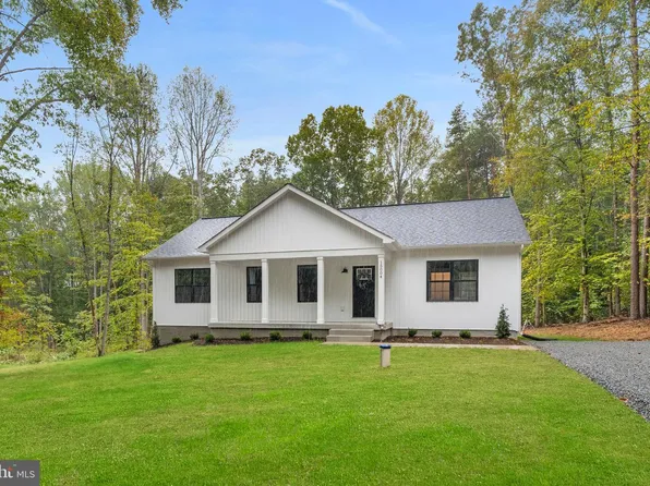 15004 Moonlight Ln, Mineral, VA 23117