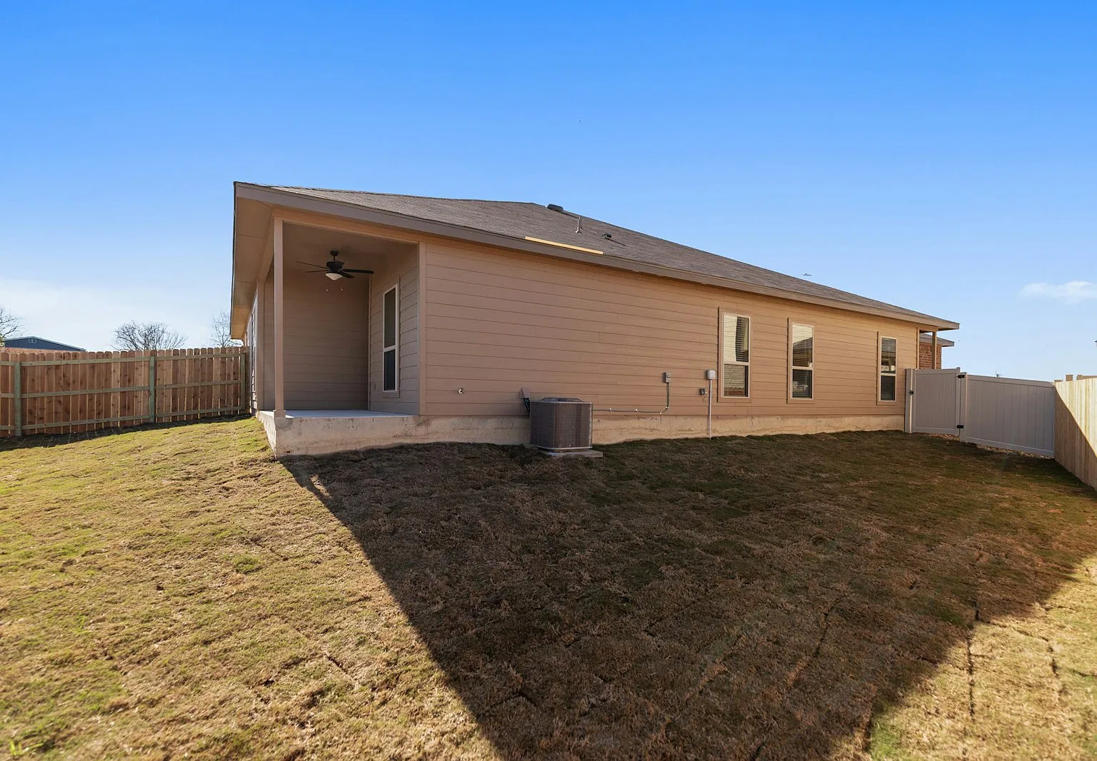 205 Kaspar Way — Photo 4