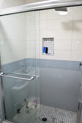 Rented by OvCo Realty | media 28