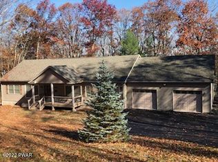 108 Incline Ln, Tafton, PA 18464