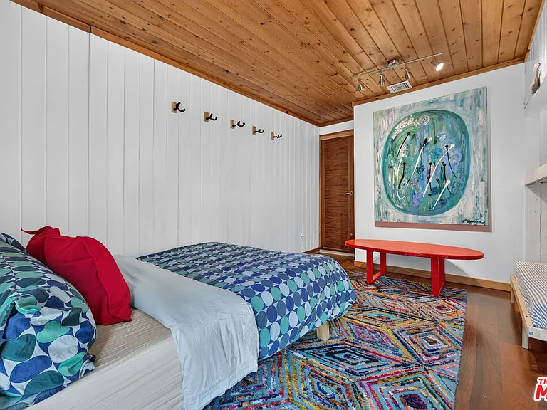 1738 Topanga Skyline Dr — Photo 30