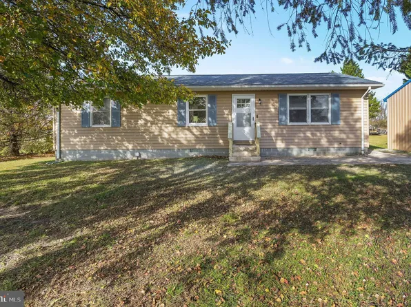 13 Legend Ln, Houston, DE 19954
