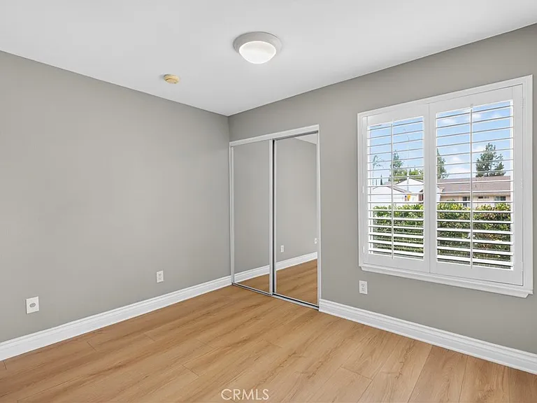 18259 Minnehaha St — Photo 32