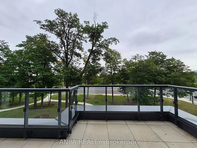 8 Cedarland Dr #321 — Photo 27