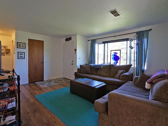 5th image of 5513 Noe Ave