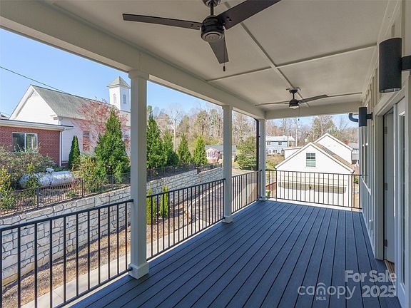 2nd image of 55 Skyvue Ct #E