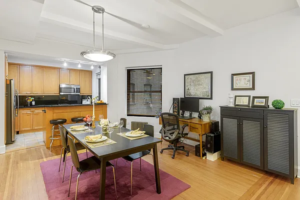 Sold by Compass | media 5