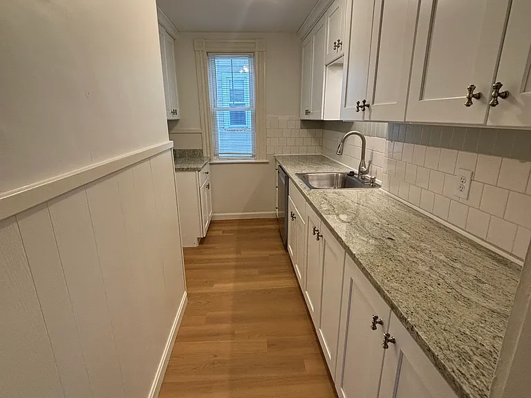 23 Saunders St — Photo 6