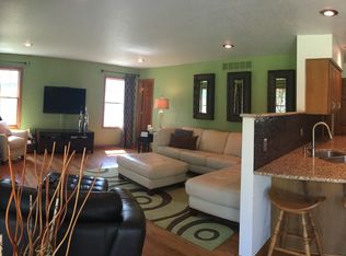 711 Edwards Dr, Ottumwa, IA 52501