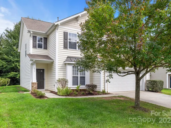 437 Silver Cypress Ln, Fort Mill, SC 29708