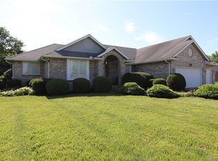 9610 Kenrick Rd, Centerville, OH 45458