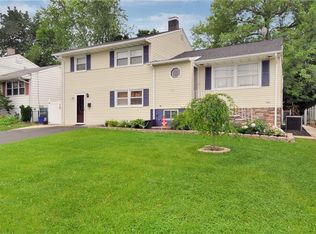 9 Predmore Ave, Colonia, NJ 07067