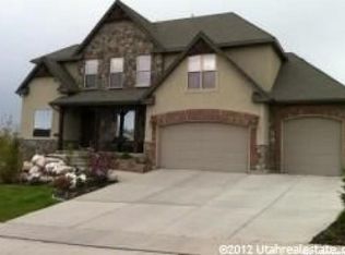 273 Park View Cir, Bountiful, UT 84010