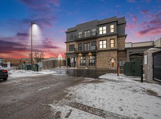 137 E Main Ave, Zeeland, MI 49464