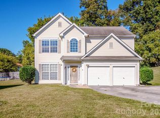5924 Barefoot Ln, Concord, NC 28025