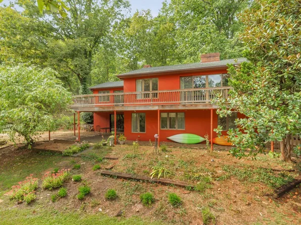 537 Pine Trl, Lovingston, VA 22949