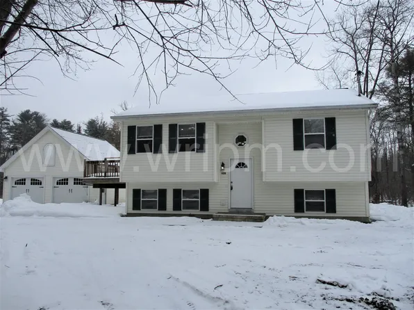 920 Ridge Rd, Queensbury, NY 12804