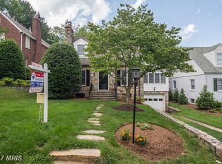 4505 19th St N, Arlington, VA 22207
