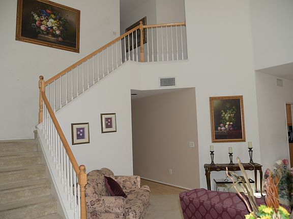 4th image of 23544 Clearidge Dr