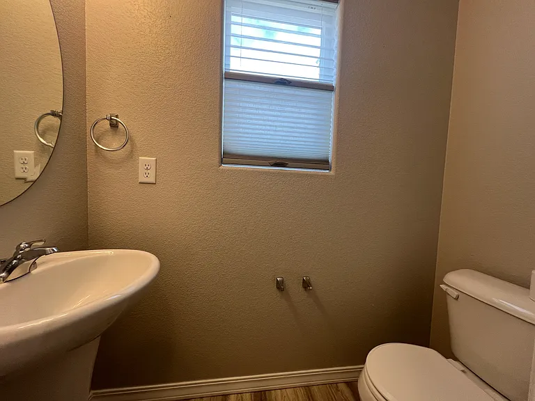 7703 Sangalo Grv — Photo 28