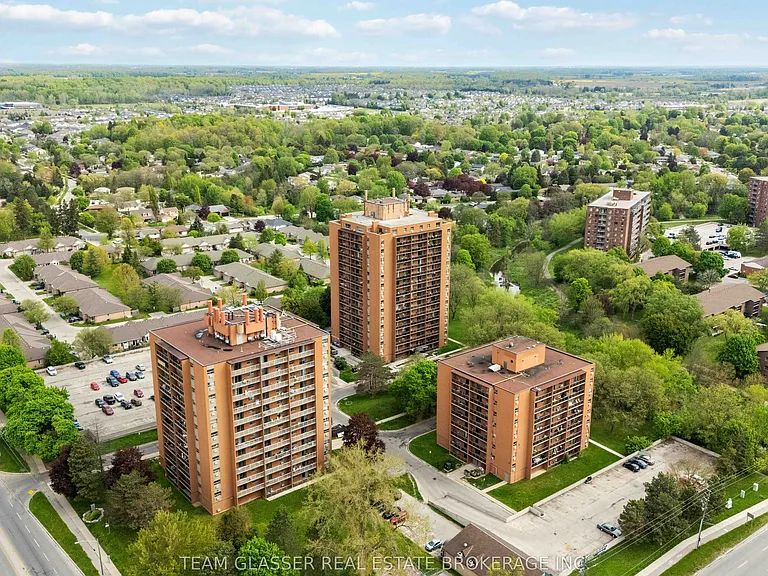 1570 Adelaide St N #224 — Photo 44