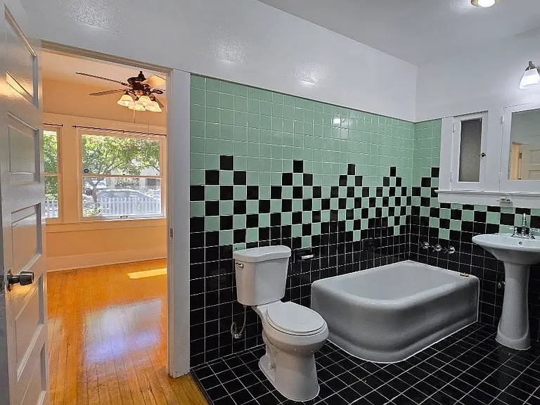 921 E Terrace Ave #A — Photo 23