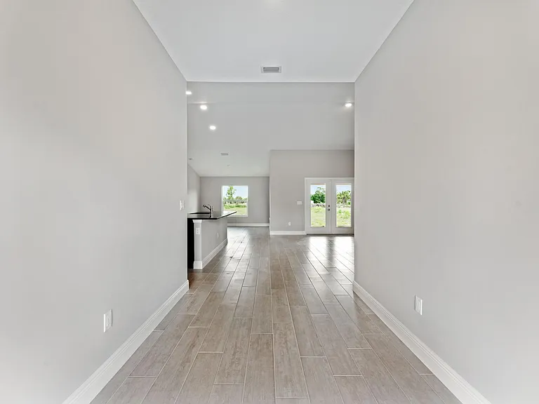 20365 Marie Ct — Photo 48