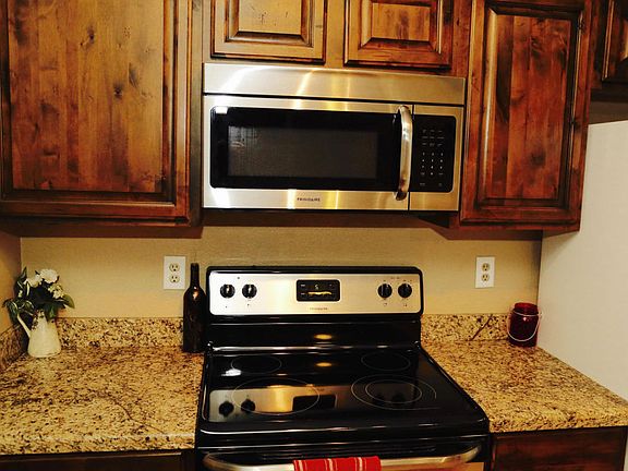 4th image of 2301 E University Dr Unit 502