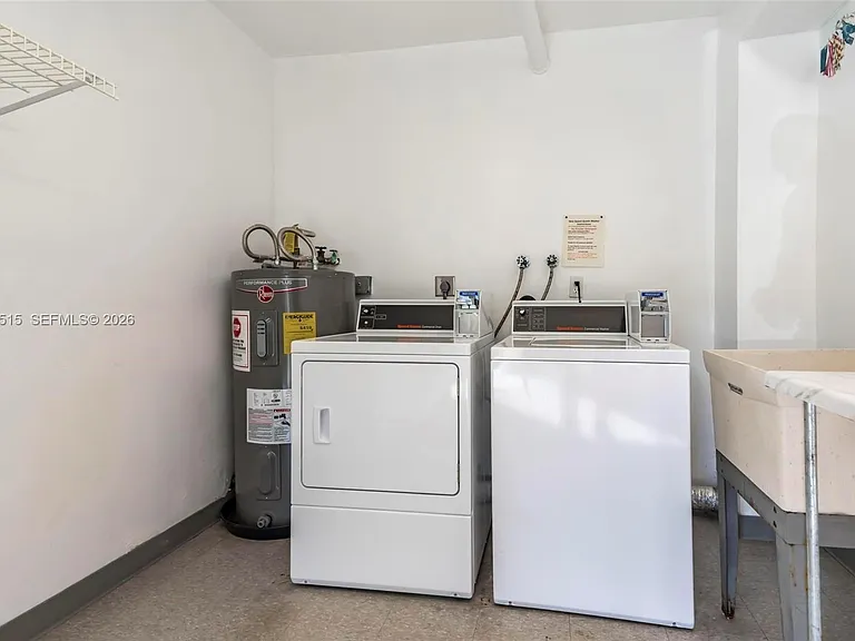 2300 SW 22nd Ave #109 — Photo 36