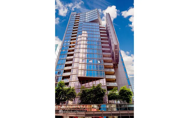 Rented by Douglas Elliman | media 27