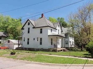1523 School St, Rockford, IL 61101