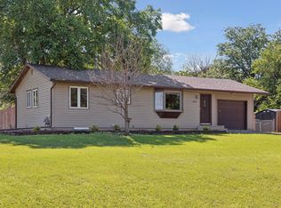 4064 Nicols Rd, Eagan, MN 55122