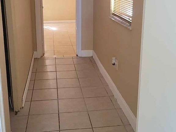 4th image of 8521 Grand Canal Dr