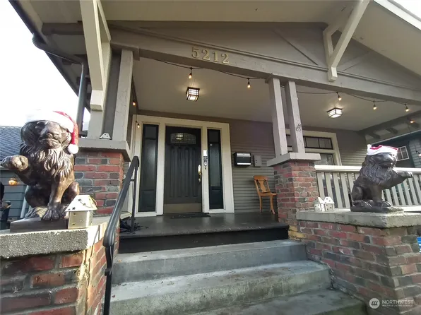 5212 18th Avenue NE, Seattle, WA 98105